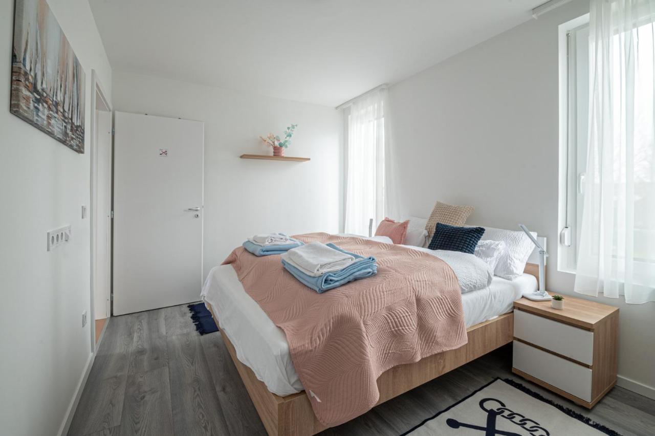 Roze Blue Design Apartments Csopak Dış mekan fotoğraf